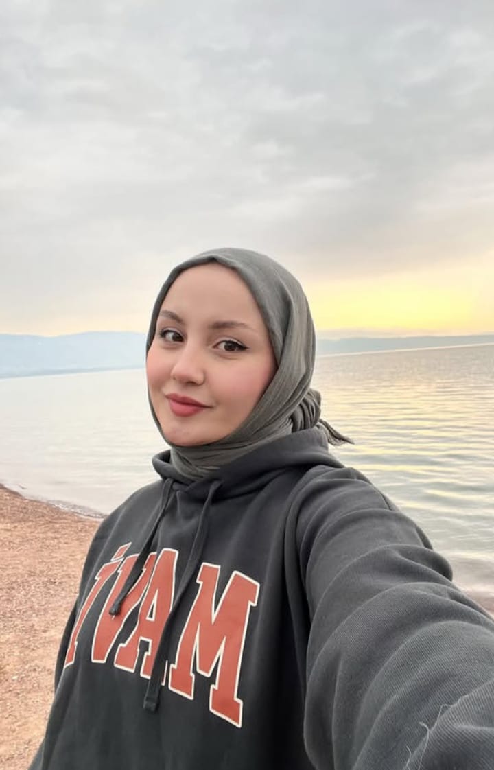 19 Mayıs Büyük Aşk Bayan Escort Zeynep