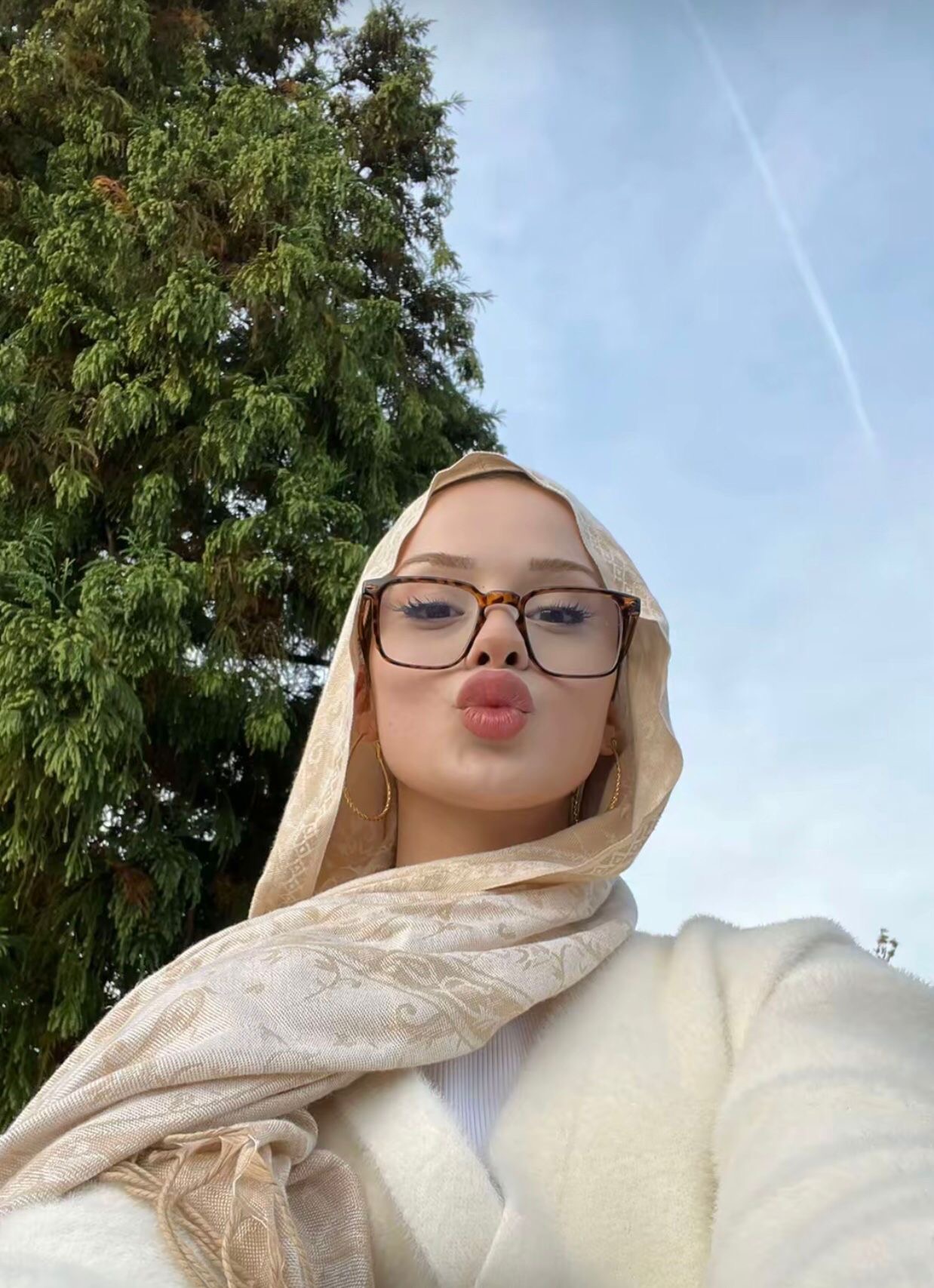 Hüdavendigar Huzur Veren Kadın Escort Bayan Şeyma